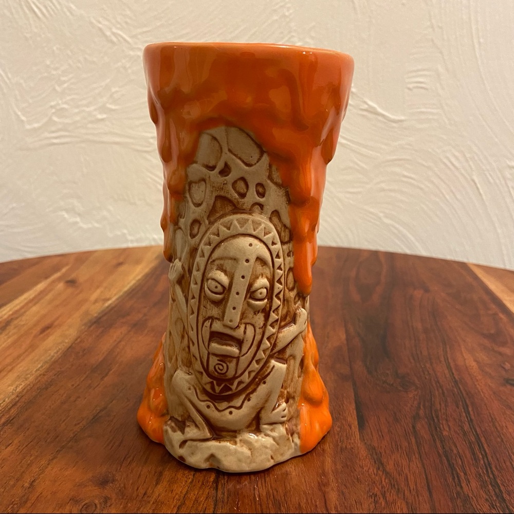 Trader Sam’s Krakatoa tiki mug 2nd edition - Disneyland